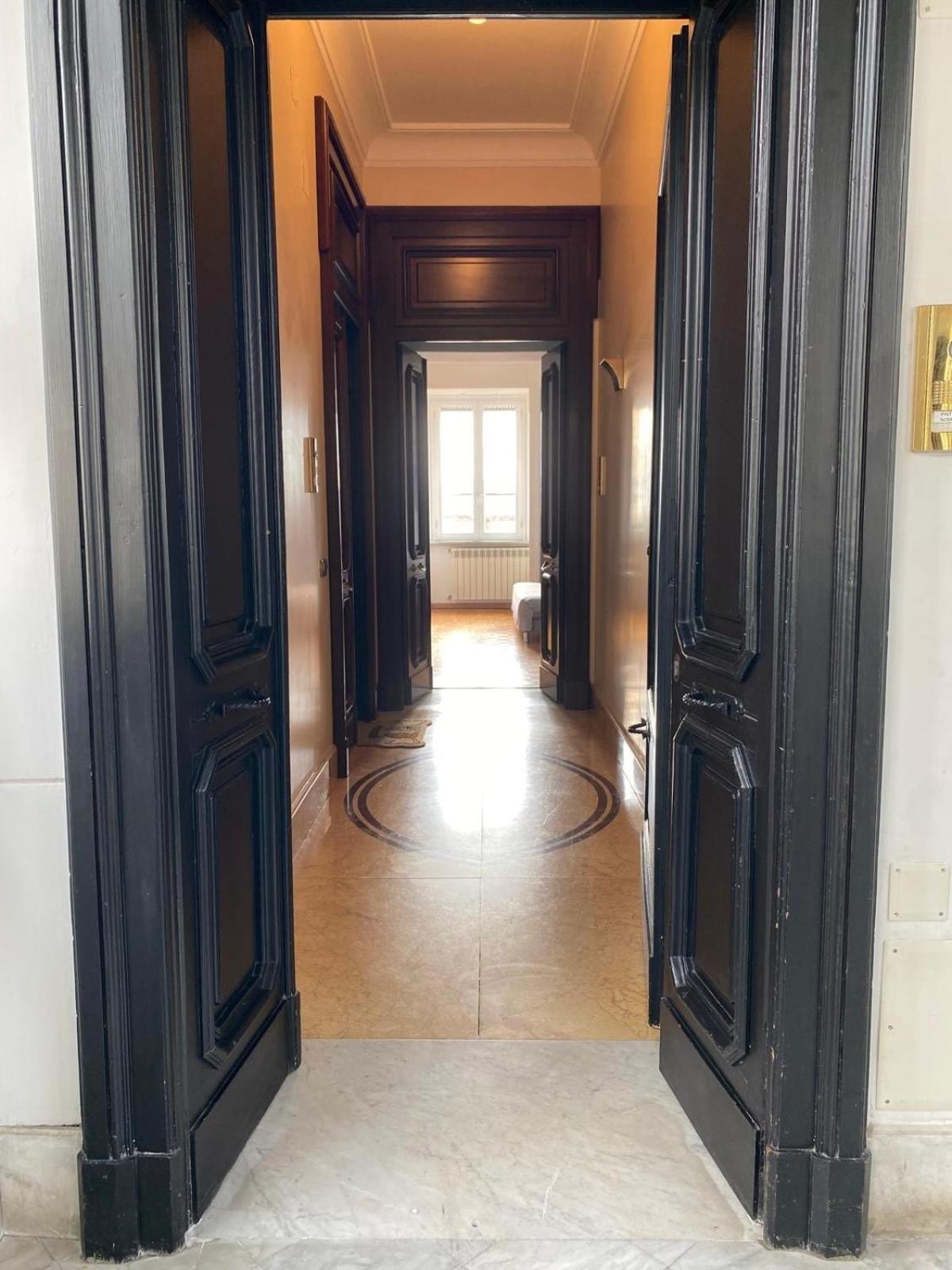 Noviello Via Dei Mille *